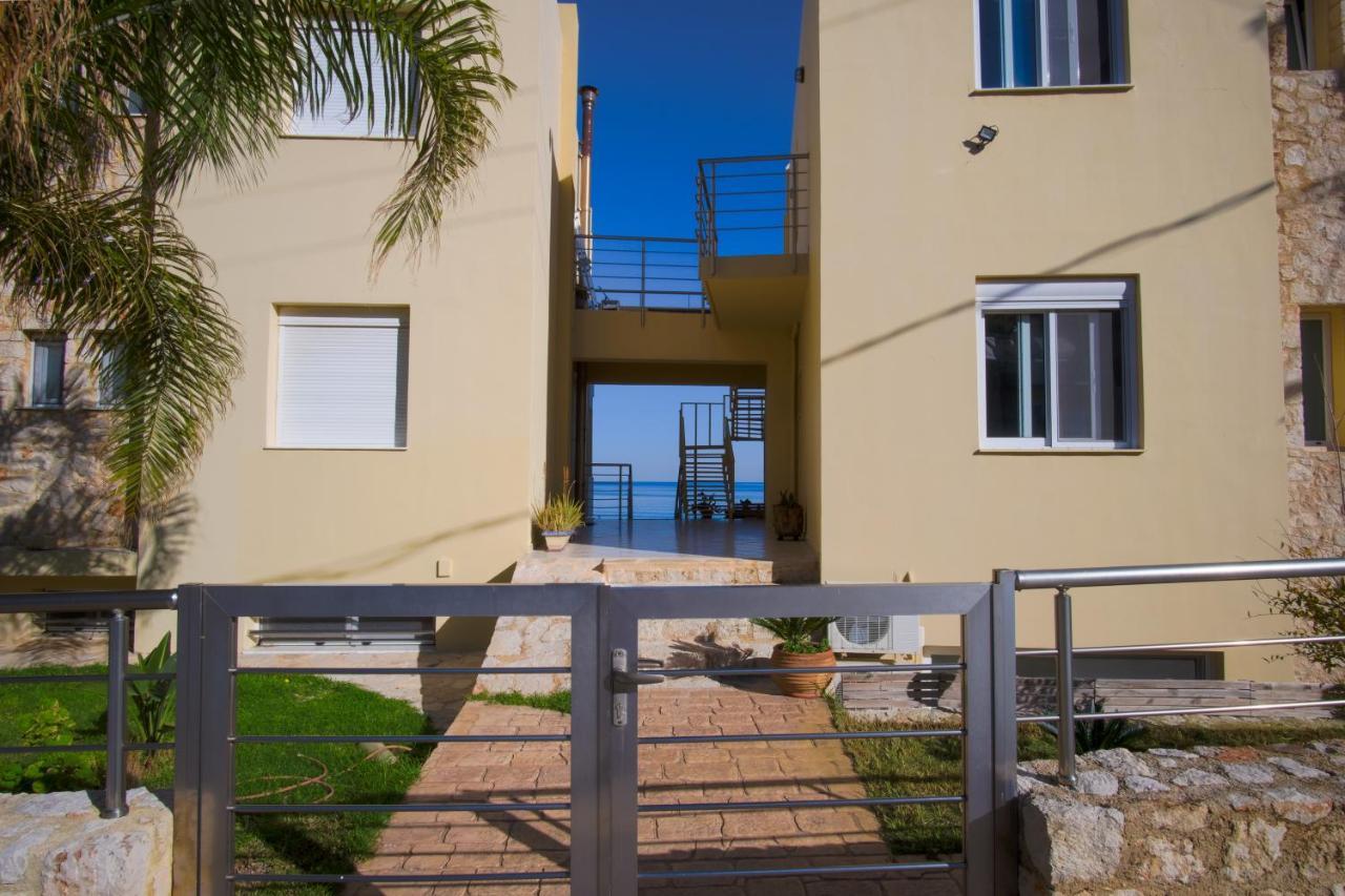 Blue Villas Agia Marina 외부 사진