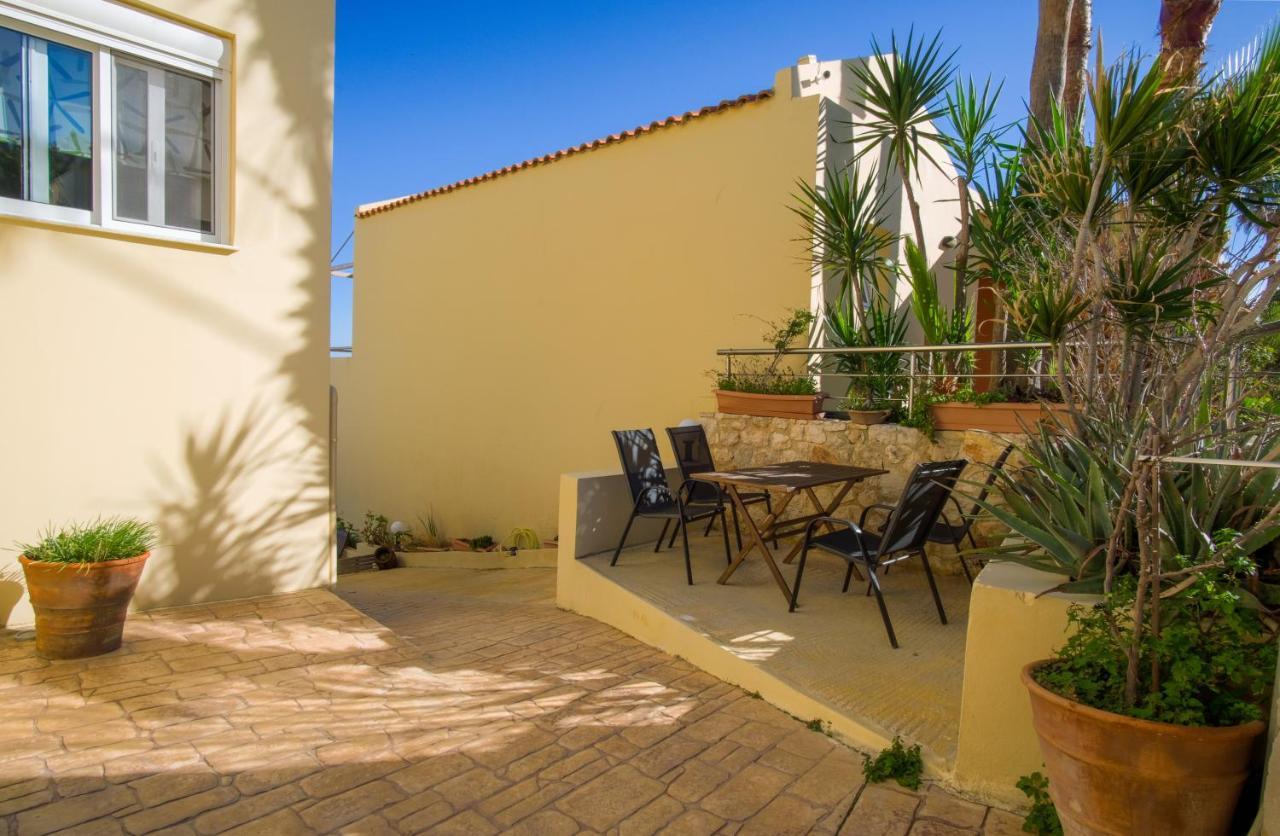 Blue Villas Agia Marina 외부 사진